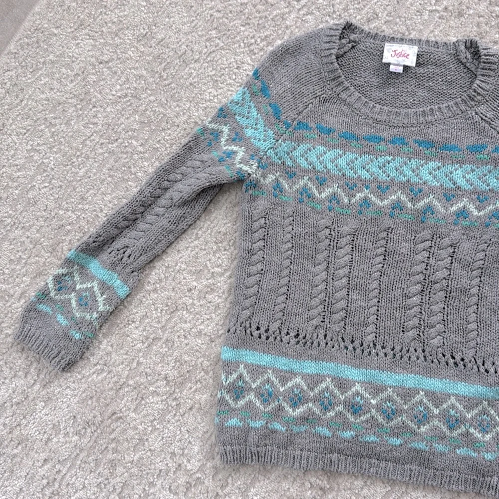 *LIKE NEW* Justice Girl's Long Sleeve Casual/Dressy Sweater - Size 6